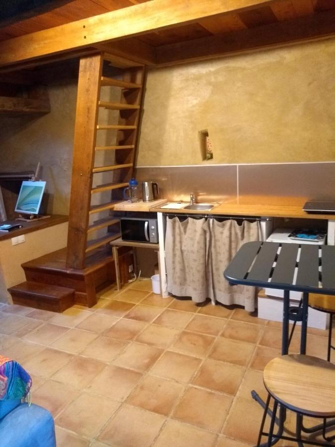 Chaleureuse Maisonnette Hotel Lopérec Екстериор снимка