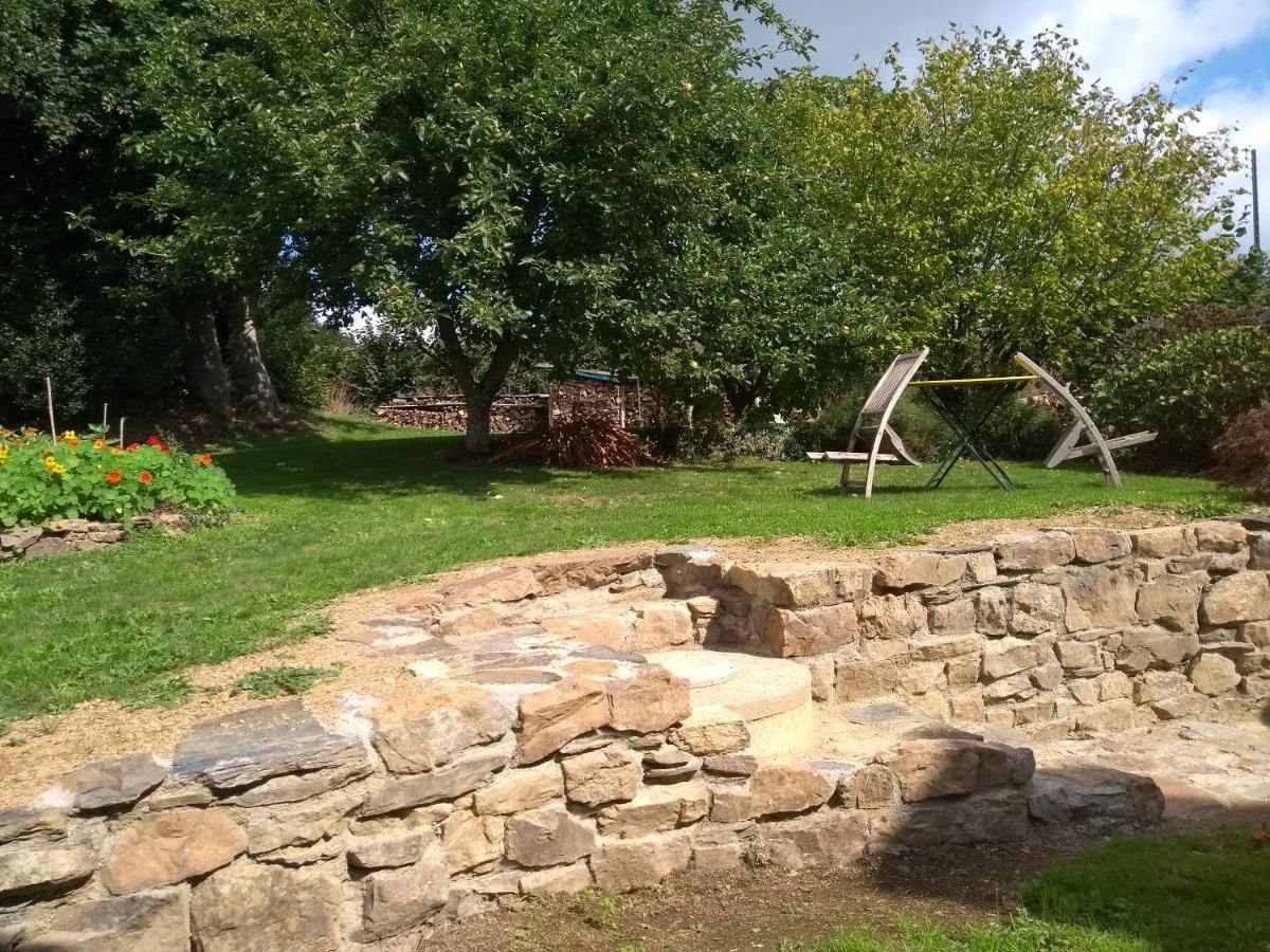 Chaleureuse Maisonnette Hotel Lopérec Екстериор снимка