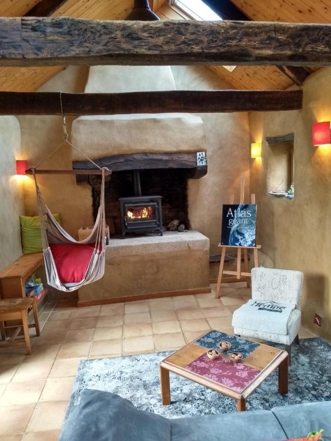 Chaleureuse Maisonnette Hotel Lopérec Екстериор снимка